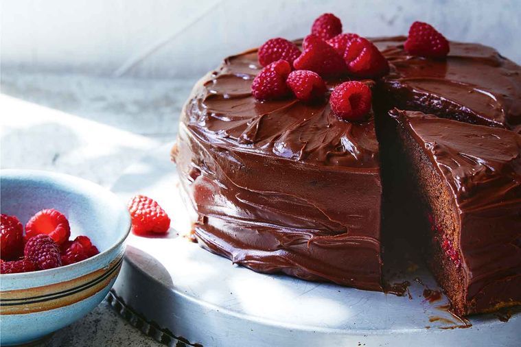 This Chocolate Cake Recipe Is So Good, It Needs No Frosting - WSJ